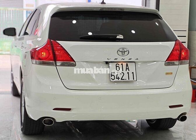Toyota Venza 2009 2.7 màu trắng cực mới.