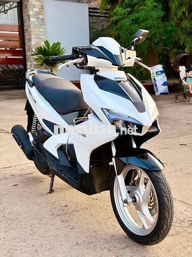 Honda Airblade 2017 125cc Trắng đen
