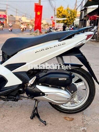 Honda Airblade 2017 125cc Trắng đen