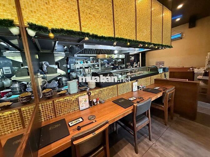 Cho thuê nhà Mặt Tiền Nguyễn Văn Linh Quận 7