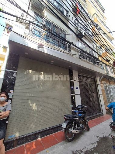 Cho thuê nhà lô góc , ô tô, kinh doanh, 40mx5 tầng, Hoàng Mai giá 15tr