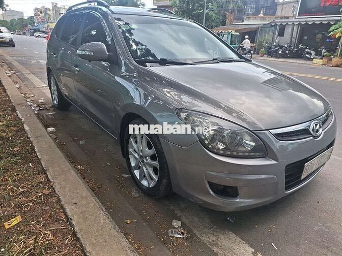 Hyundai I30 CW2011