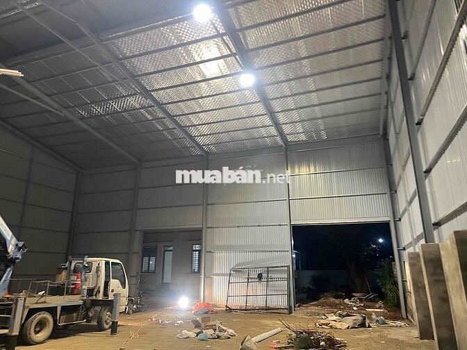 xưởng 400m khu vực tình lam đại thành quốc oai