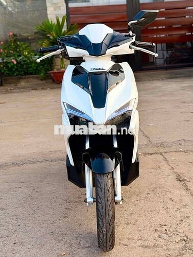 Honda Airblade 2017 125cc Trắng đen