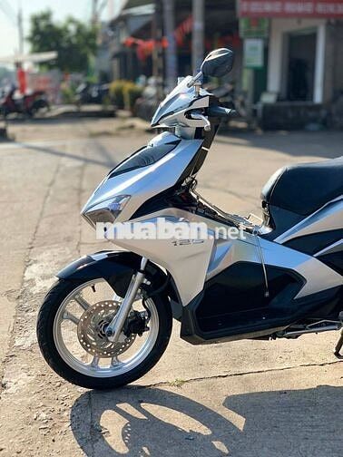Honda Airblade Smartkey 2018 Bạc