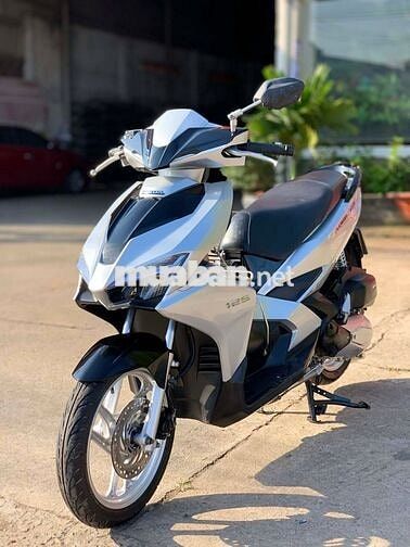 Honda Airblade Smartkey 2018 Bạc