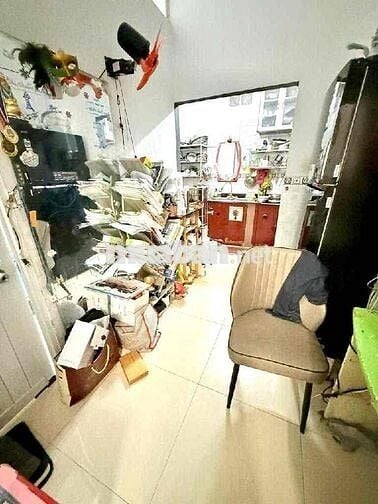 Bán nhà ngon, ngang 4.5m chỉ 5.95T, Đ.Đoàn văn bơ, ra Tôn Đản kế chợ.