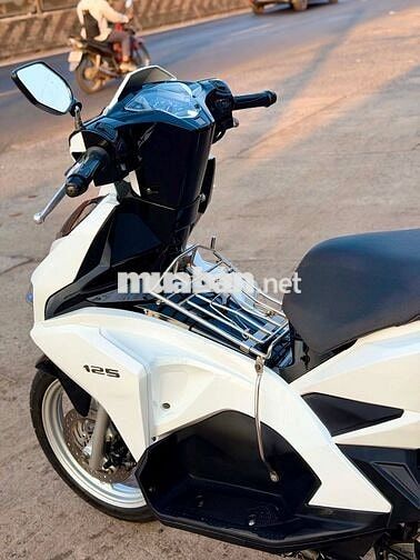 Honda Airblade 2017 125cc Trắng đen