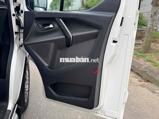 Ford Tourneo 2020 titanium 8,4v