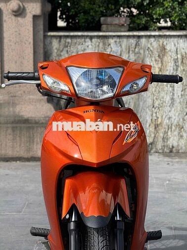 Honda Wave màu Cam