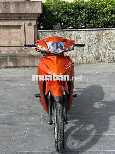 Honda Wave màu Cam