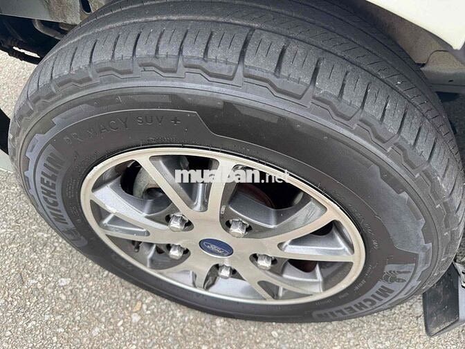 Ford Tourneo 2020 titanium 8,4v