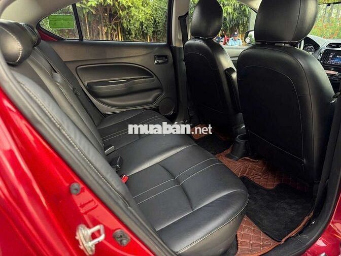 Mitsubishi Attrage CVT Premium 2021