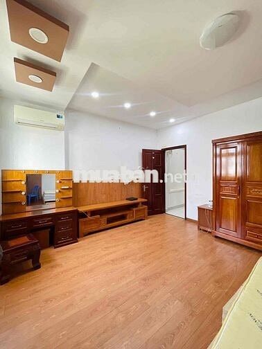 Dương Quảng Hàm, 60m2, nhà 4 tầng, nở hậu ngang 5m, sát mặt tiền, 7tỷ
