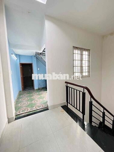 Dương Quảng Hàm, 60m2, nhà 4 tầng, nở hậu ngang 5m, sát mặt tiền, 7tỷ