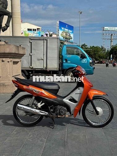 Honda Wave màu Cam