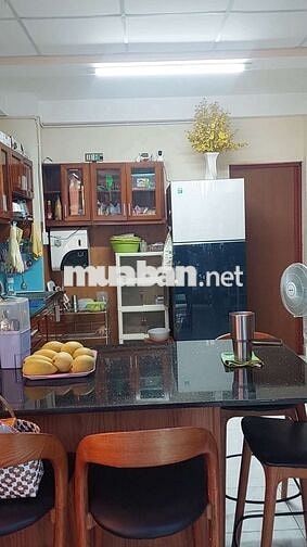 Cho thuê nguyên căn 5 tầng, 3PN, 4WC, 23TR sát MT Hoàng Sa Q3