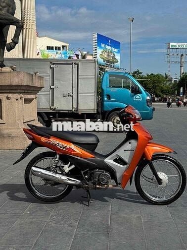Honda Wave màu Cam