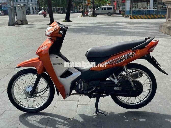Honda Wave màu Cam