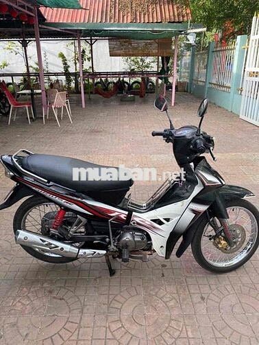 Yamaha Sirius 2012 Đen trắng