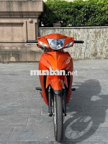 Honda Wave màu Cam