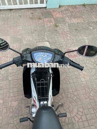 Yamaha Sirius 2012 Đen trắng