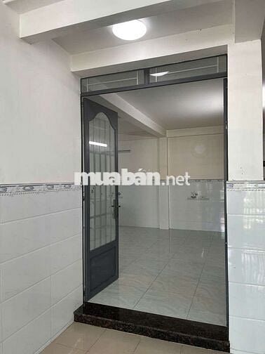 Cho thuê mặt tiền kinh doanh vi  trí  Q1