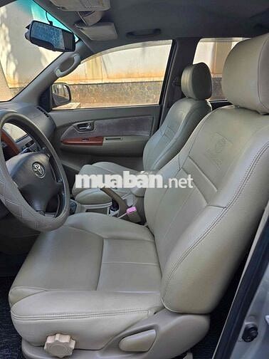 Toyota Fortuner Máy dầu số sàn