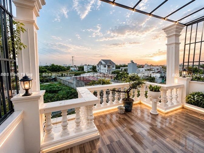 KẸT BÁN NHÀ 3 TẦNG, 129M2, LÊ VĂN LƯƠNG, GẦN 3 TRƯỜNG ĐH, CHỈ 5 TỶ 990