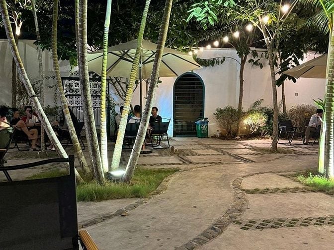  Bán nhà góc đường Đồng Nai Q10, 17x26m, dòng tiền 200tr/tháng