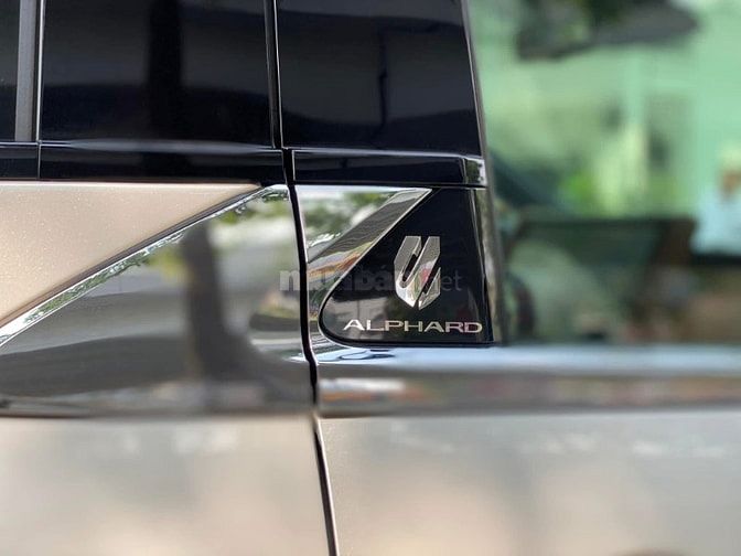 Bán Alphard HEV sản xuất 2026. Xe sẵn giao ngay.