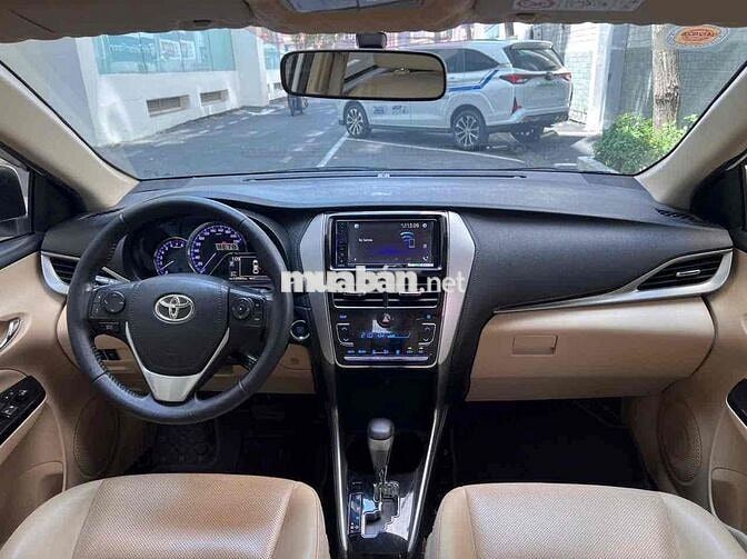 Toyota Vios 2020 1.5G 121.000 km Trắng