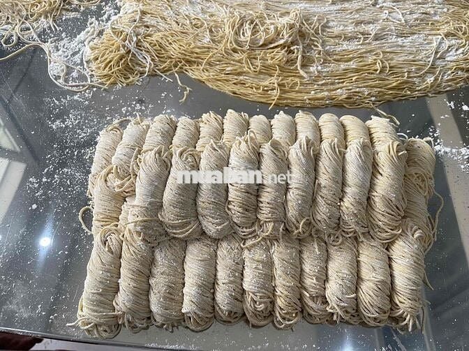 Cần tuyển thợ cán mì & vắt mì tươi ( Q11 - TPHCM )