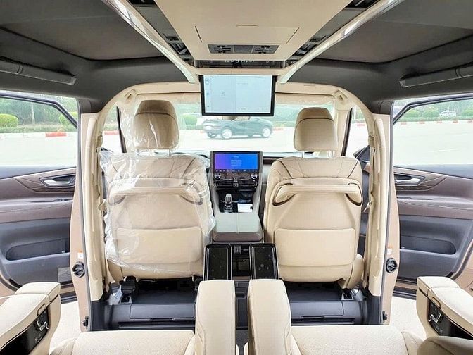 Bán Alphard HEV sản xuất 2026. Xe sẵn giao ngay.