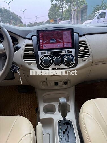 Toyota Innova 2012 140000 km Bạc