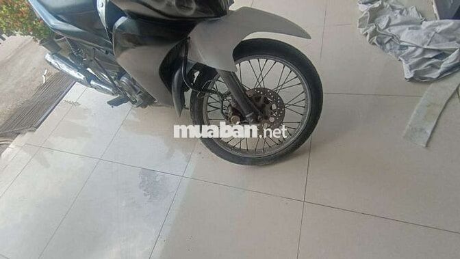 Yamaha Jupiter Đen trắng
