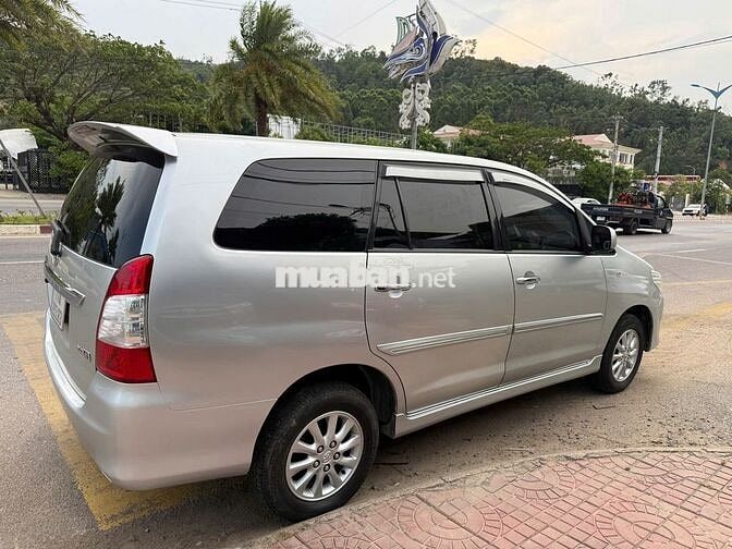 Toyota Innova 2012 140000 km Bạc
