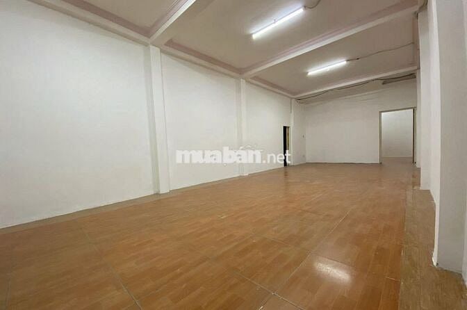 NHÀ CHO THUÊ MẶT TIỀN ĐƯỜNG QUANG TRUNG 4,5X17M 2L THÔNG SUỐT