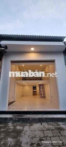 Cho Thuê Nhà Đẹp Mặt Tiền Calmette- Quận 1