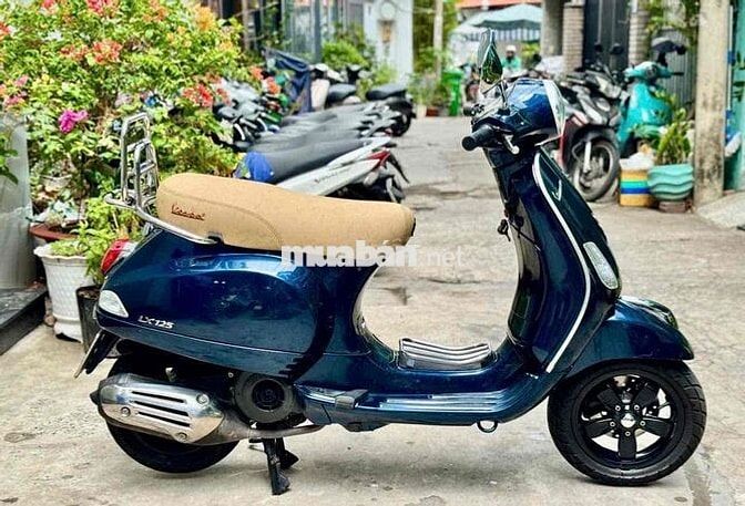 Piaggio Vespa LX 125cc iget 2018 Xanh