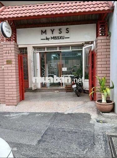 mặt bằng hẻm xe hơi trung tâm q1