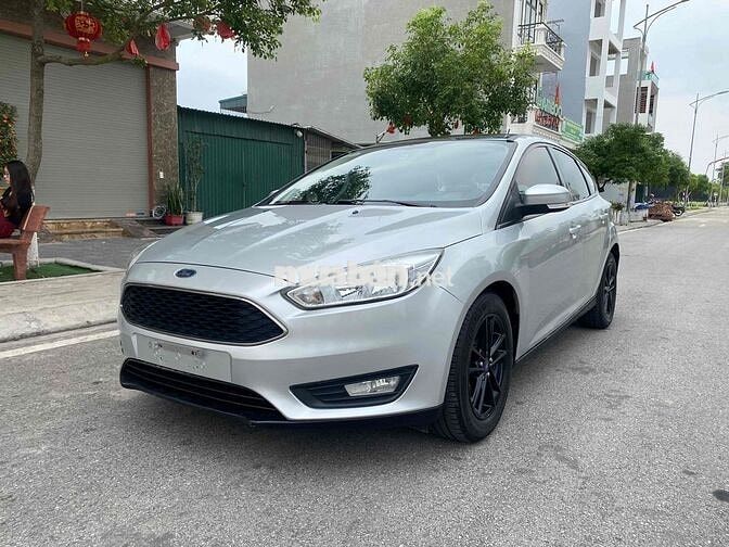 Ford Focus 2017 Bạc