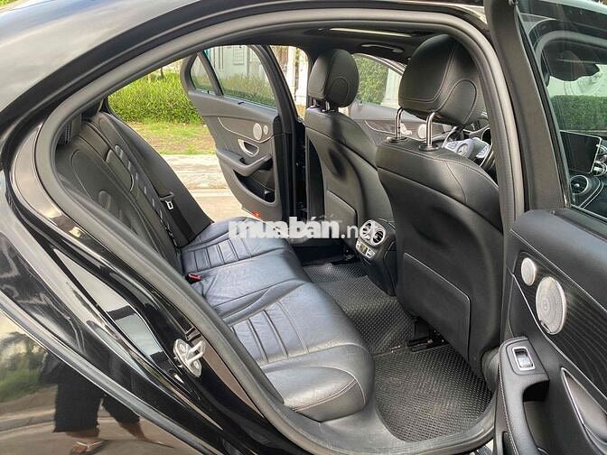 Mercedes C300 AMG 2016 Đen 145387 km