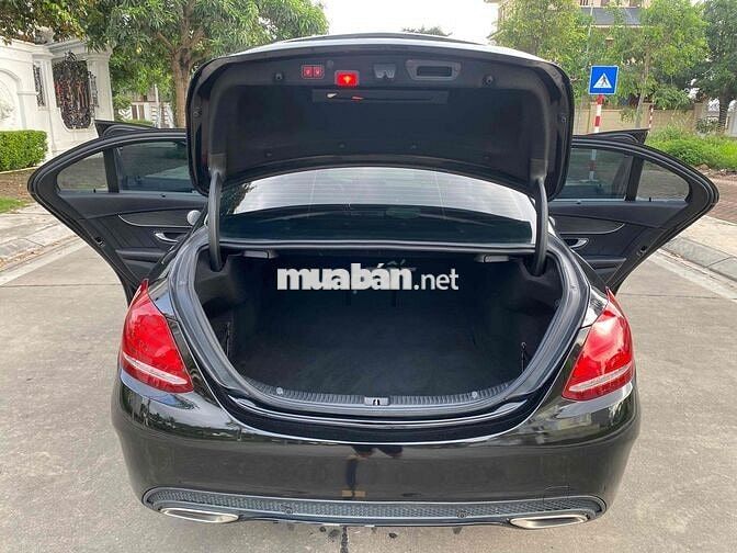 Mercedes C300 AMG 2016 Đen 145387 km