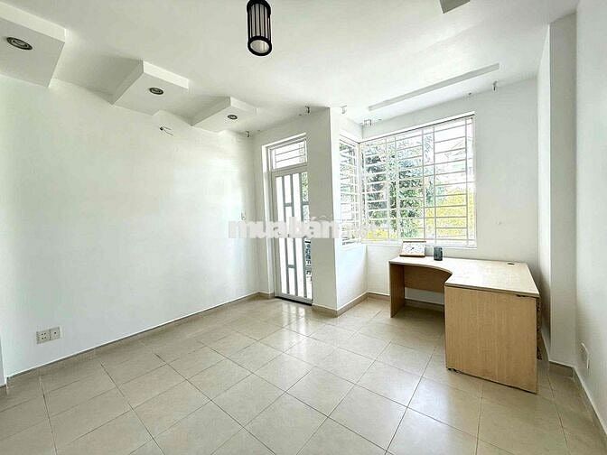 Cho thuê phòng rộng và thoáng mát