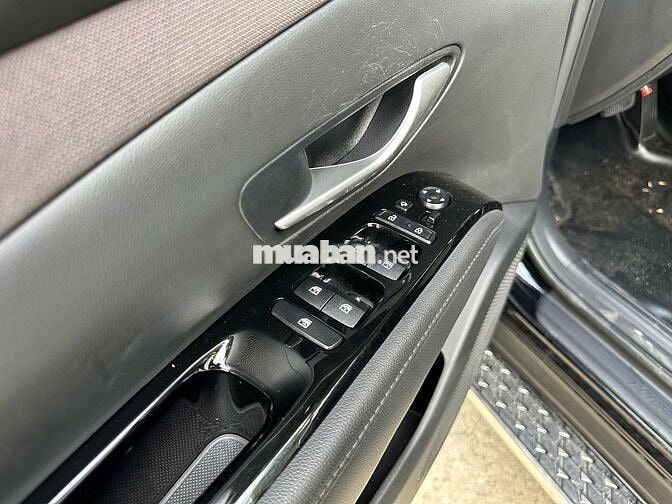 Hyundai Tucson 2024 1.6 Turbo 34.000 km Đen