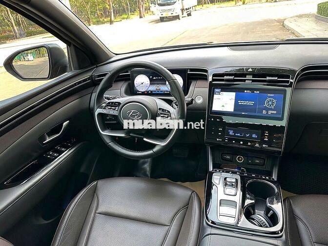 Hyundai Tucson 2024 1.6 Turbo 34.000 km Đen