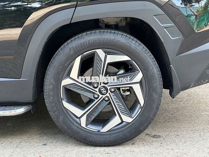 Hyundai Tucson 2024 1.6 Turbo 34.000 km Đen