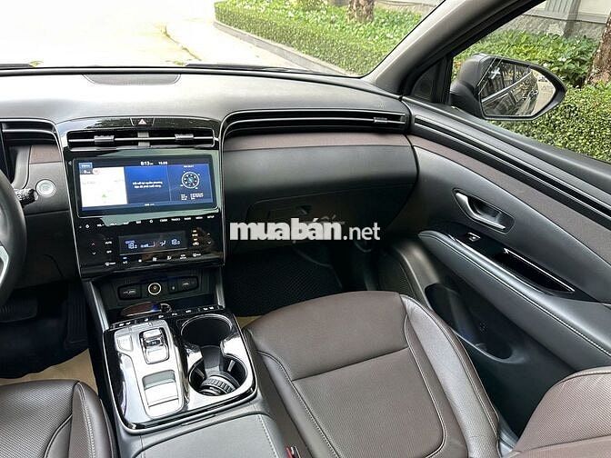 Hyundai Tucson 2024 1.6 Turbo 34.000 km Đen