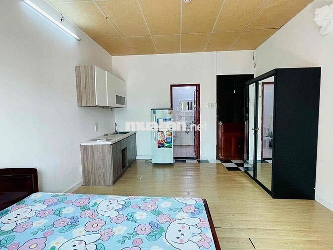 CĂN HỘ BAN CÔNG SIÊU RỘNG 40m2